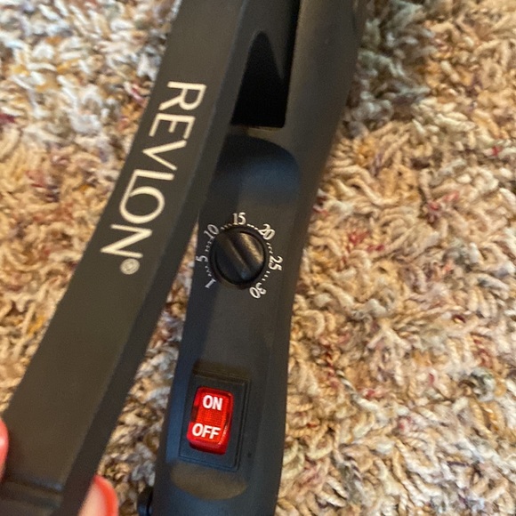 Revlon 3 barrel jumbo waver - Picture 2 of 3